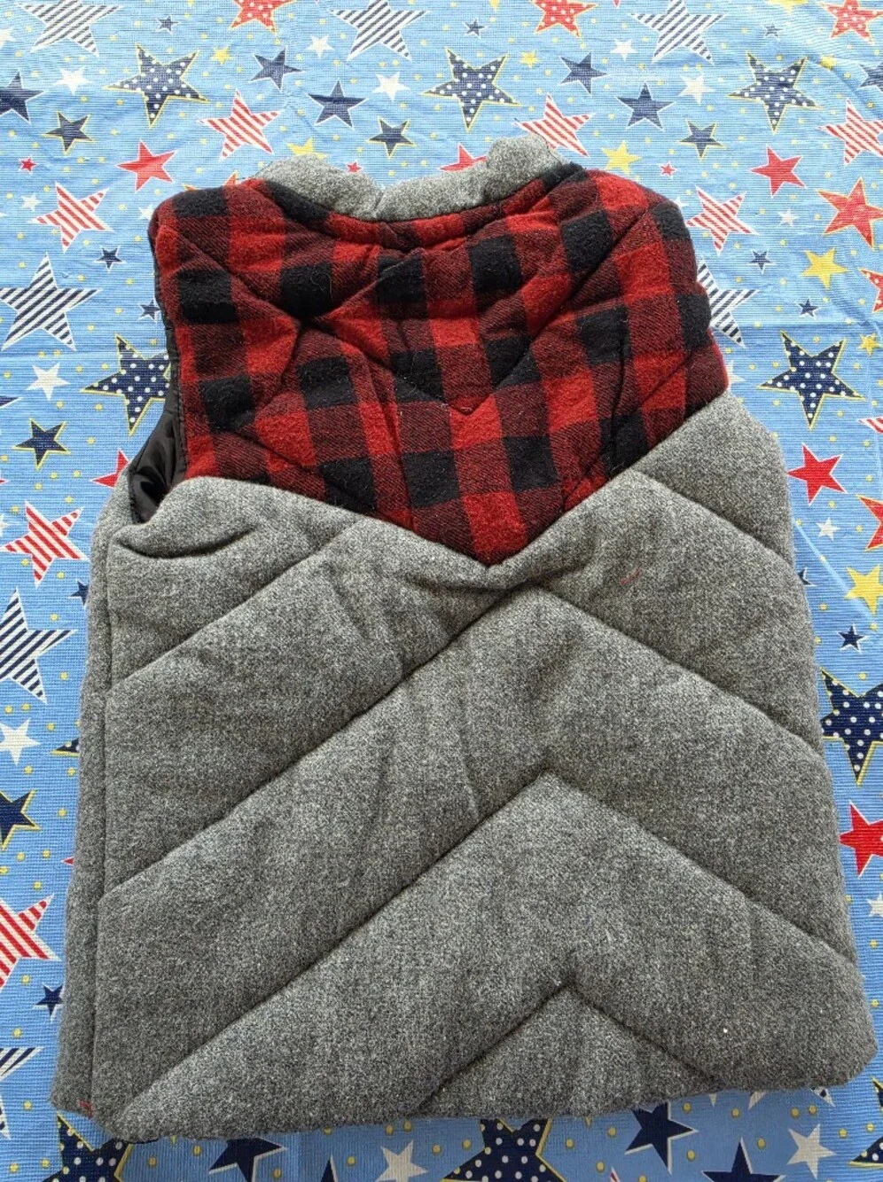 NWT Fierce Frank Kids Quilted Gray Vest with Red Buffalo Plaid Hood